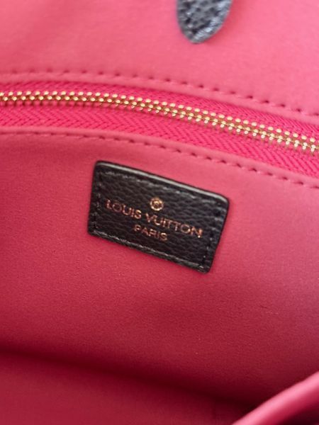 Сумка Louis Vuitton OnTheGo PM Bag in Bicolor Monogram Empreinte Leathe 991024 фото