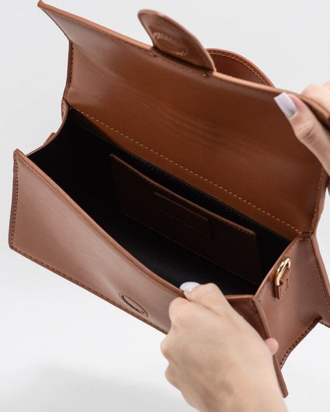Сумкa Jacquemus Le Bambino Long A0343 фото