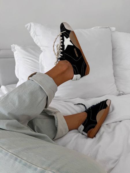 Golden Goose True Star Black White