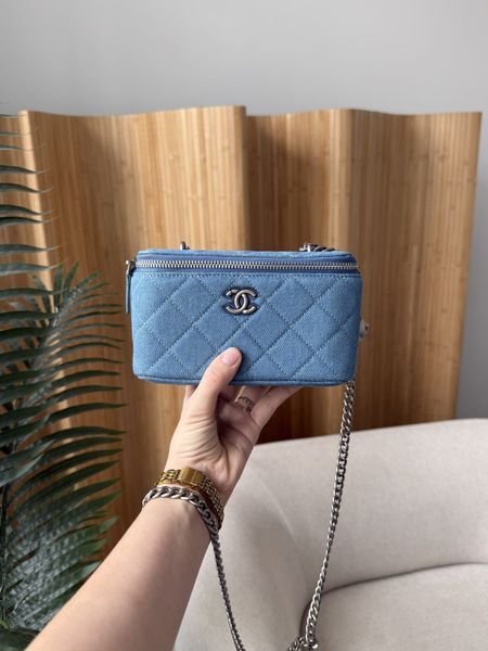 Сумка Chanel Denim Quilted Sweetheart Small Vanity Case 991174 фото