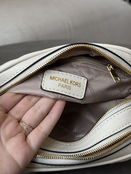Michael Kors Jet Set Charm Small Quilted Camera Crossbody Bag C