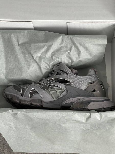 Кросівки Balenciaga Track 2 Grey 568614 2035 фото