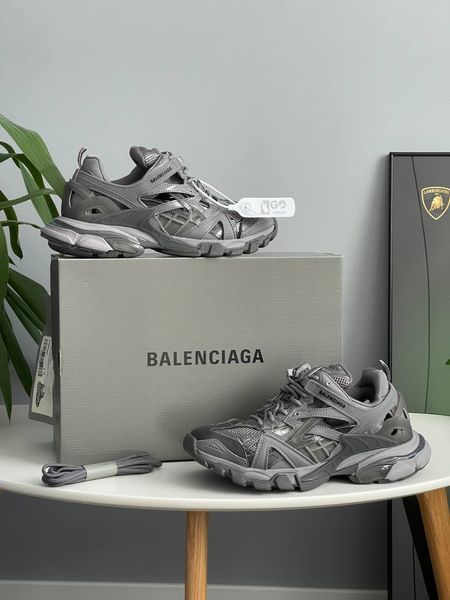 Кросівки Balenciaga Track 2 Grey 568614 2035 фото