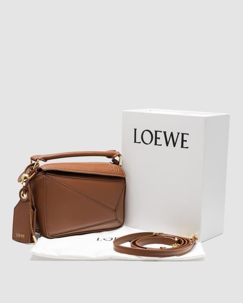 Сумкa Loewe Mini Puzzle Bag Brown 991142 фото