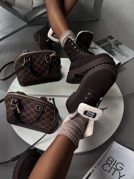 Miu Miu Boots Chocolate M001 фото