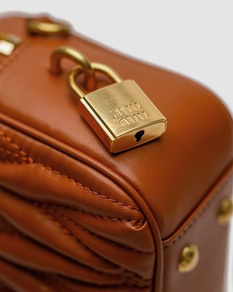 Сумкa Miu Miu Arcadie Matelass&eacute; Nappa Leather 99504 фото