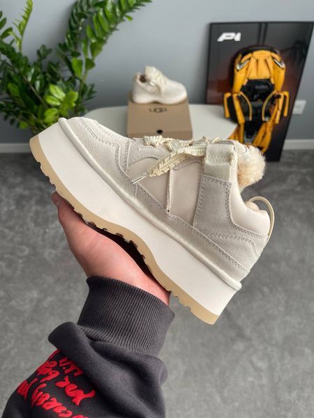 UGG Astromel Jasmine FUR