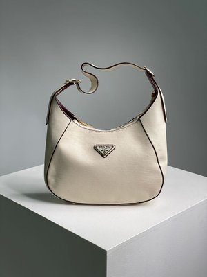 Сумкa Prada Leather Shoulder 05075 фото