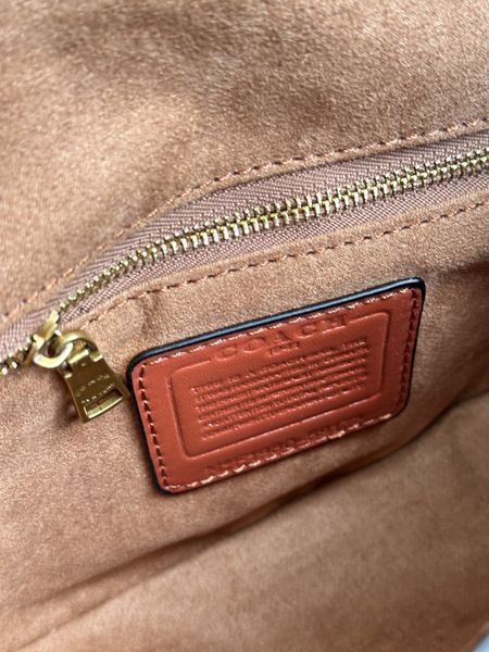 Сумкa Coach Willow Medium Signature Canvas Saddle 99074 фото