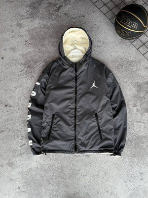 Зимова двохстроння куртка Nike JORD156 фото