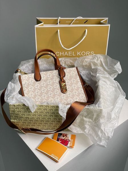 Сумкa Michael Kors GIGI LG Grab 99317 фото