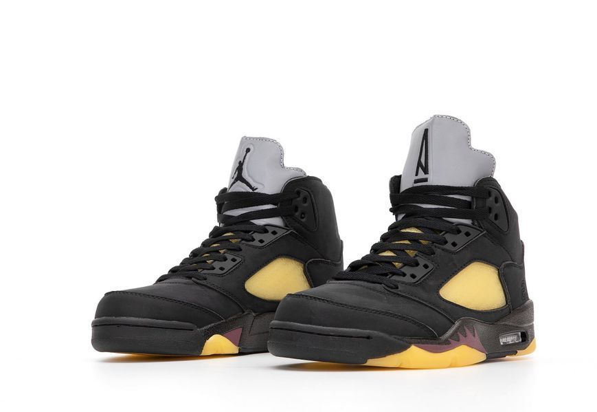 Чоловічі кросівки Nike Air Jordan 5 Retro 14878 фото