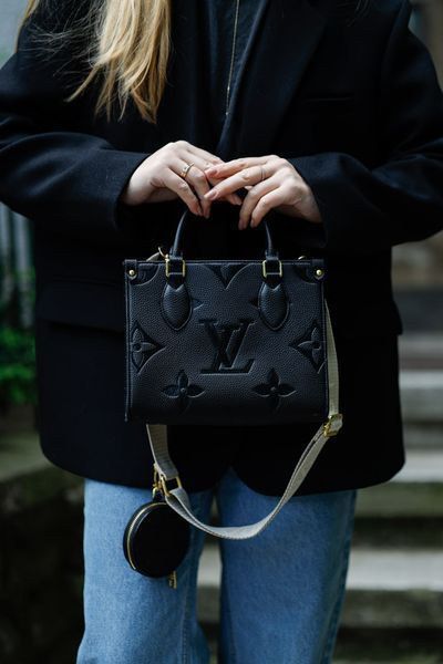 Сумкa Louis Vuitton Onthego PM Monogram Empreinte 99408 фото