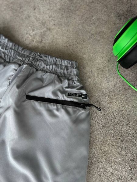 Спортивные шорты Nike GH206 фото