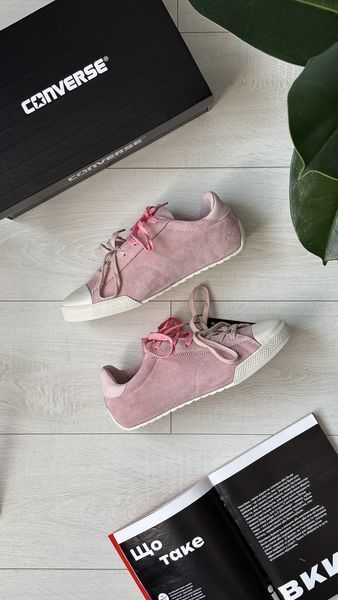Converse Chuck Taylor Lo Pro Pink