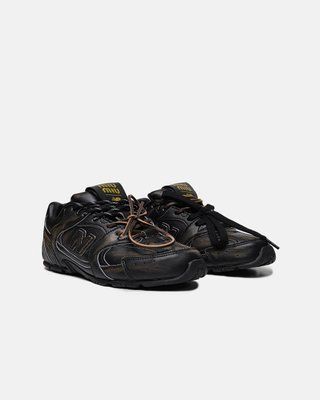 New Balance x Miu Miu 530 3333 фото