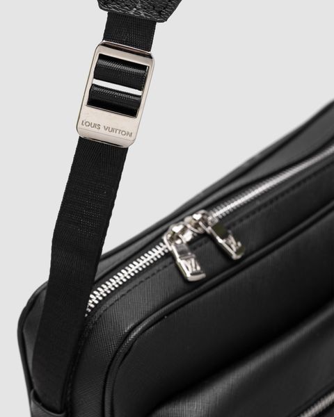 Louis Vuitton Eclipse Outdoor Messenger Monogram Taiga Black 77188 фото