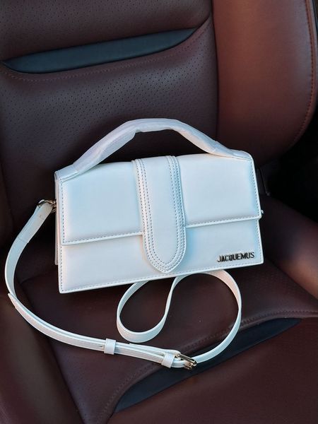 Сумкa Jacquemus Le Grand Bambino White 99033 фото