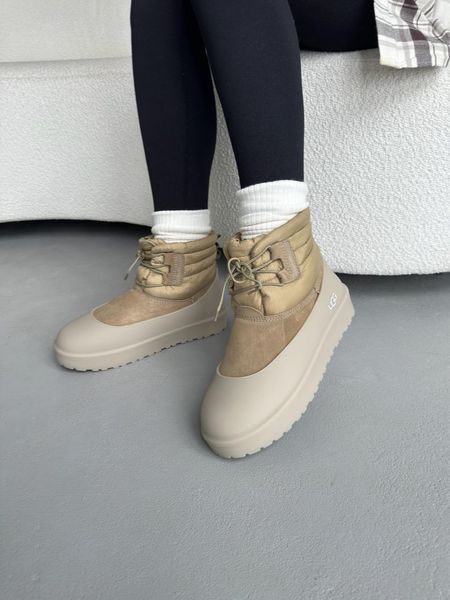 Ugg Classic Mini Lace-Up 0067 фото
