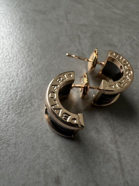 Сережки Bvlgari B.zero1 Earrings in 18K Rose Gold/Black Ceramic JW0303 фото