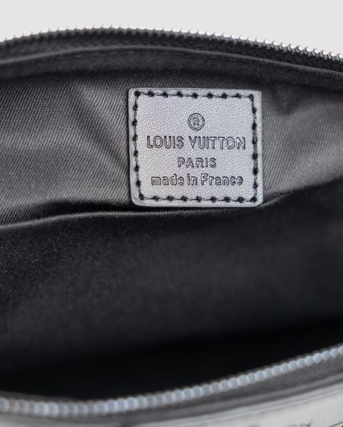 Louis Vuitton Pochette Accessoire XL Monogram Embossed Leather 77281 фото