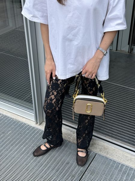 Сумкa Marc Jacobs The Snapshot Dark Beige/Gold 99433 фото