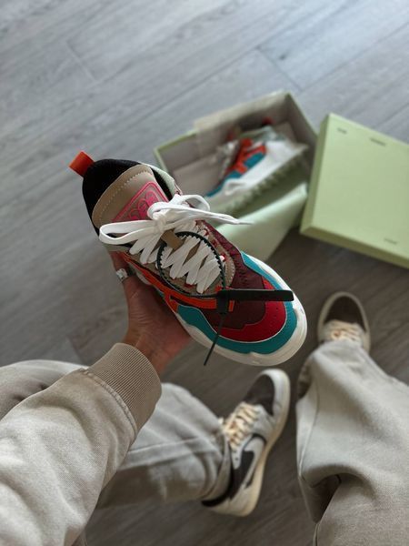 OFF-WHITE Odsy-1000 ALL18120 фото