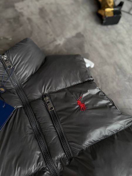 Polo vest